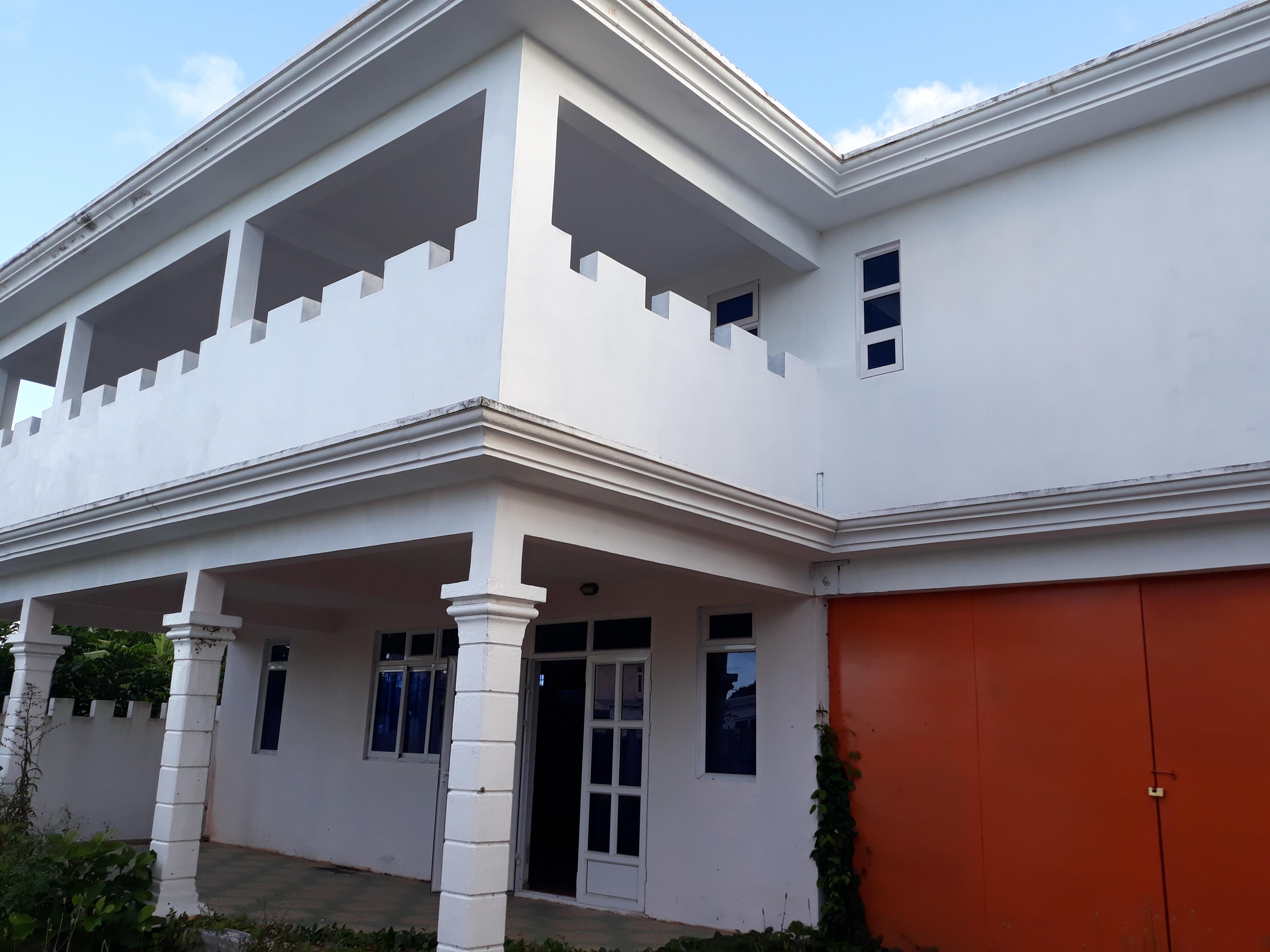 4BEDROOM HOUSE GRAND PORT, NEW GROVE AJug Properties